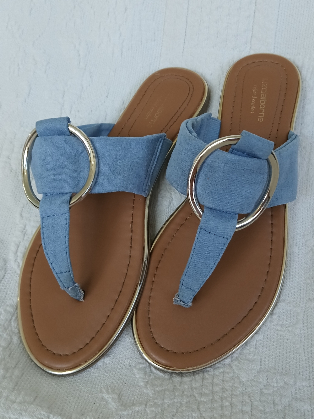 Liz Claiborne Powder Blue Suede Ring-Accent Thong Sandals Flats Casual Comfy 7M - Picture 11 of 13